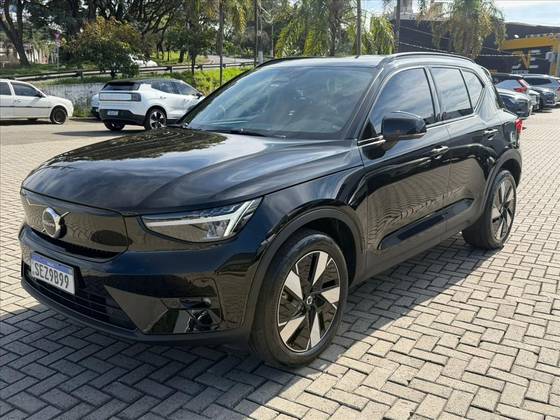 VOLVO XC40 P6 RECHARGE ELECTRIC PLUS VOLVO XC40 P6 RECHARGE ELECTRIC PLUS